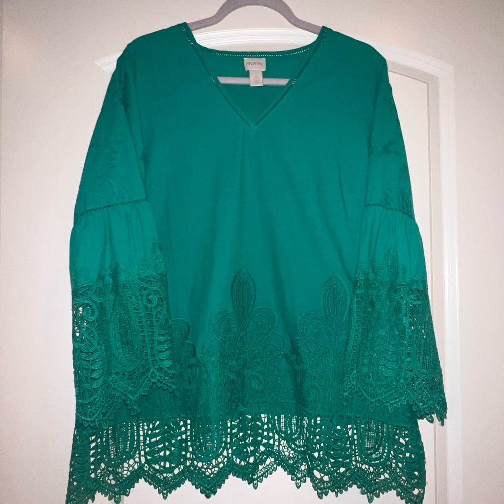 Chico’s Women’s Large / Lace & Embroidered 3/4 Flare Sleeves Tunic V Neck Blouse